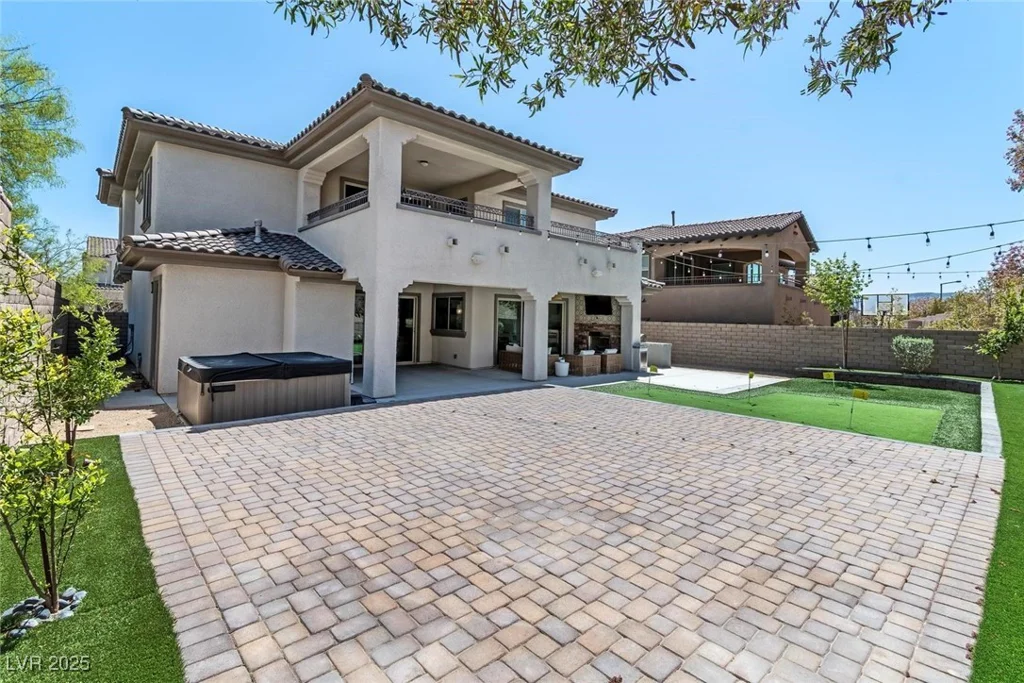 257 Elder View, Las Vegas, NV 89138