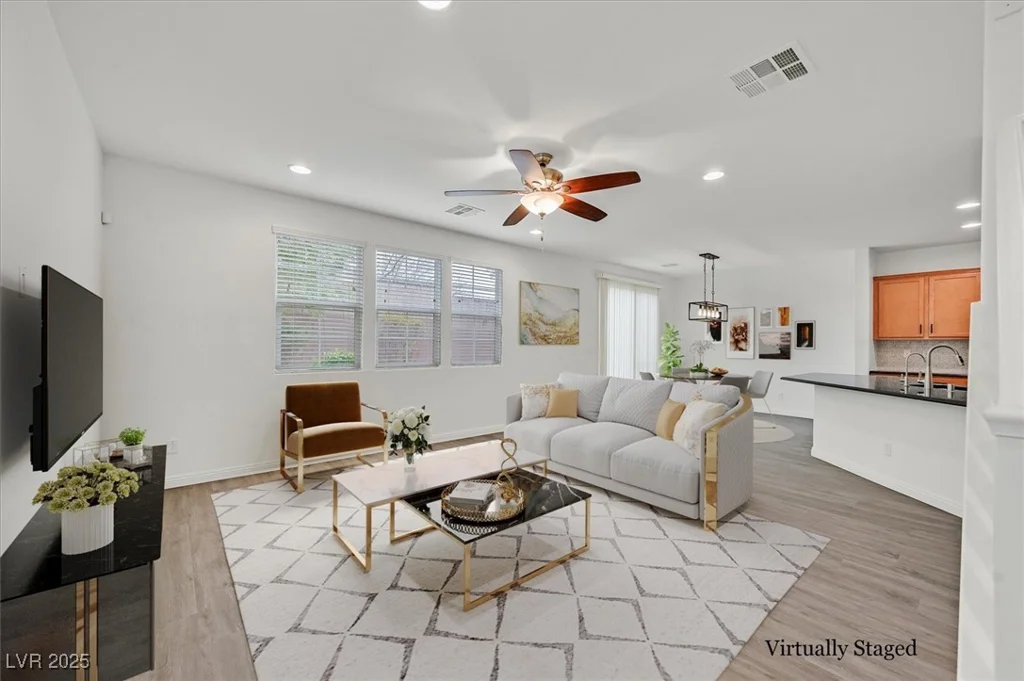 10636 Lomaland, Las Vegas, NV 89166