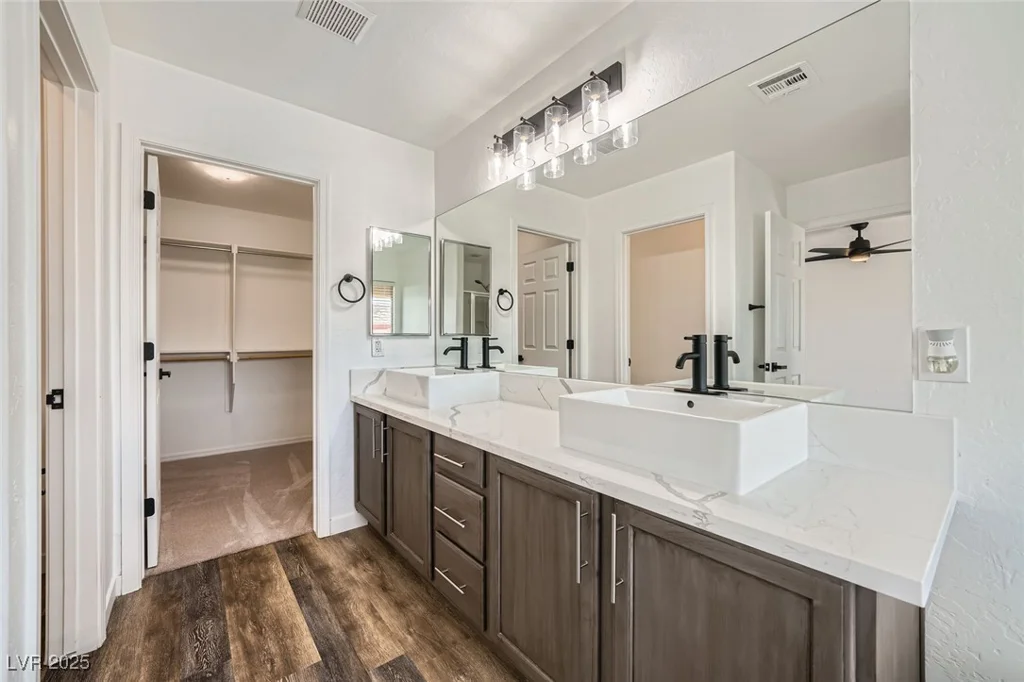 11913 Alava, Las Vegas, NV 89138