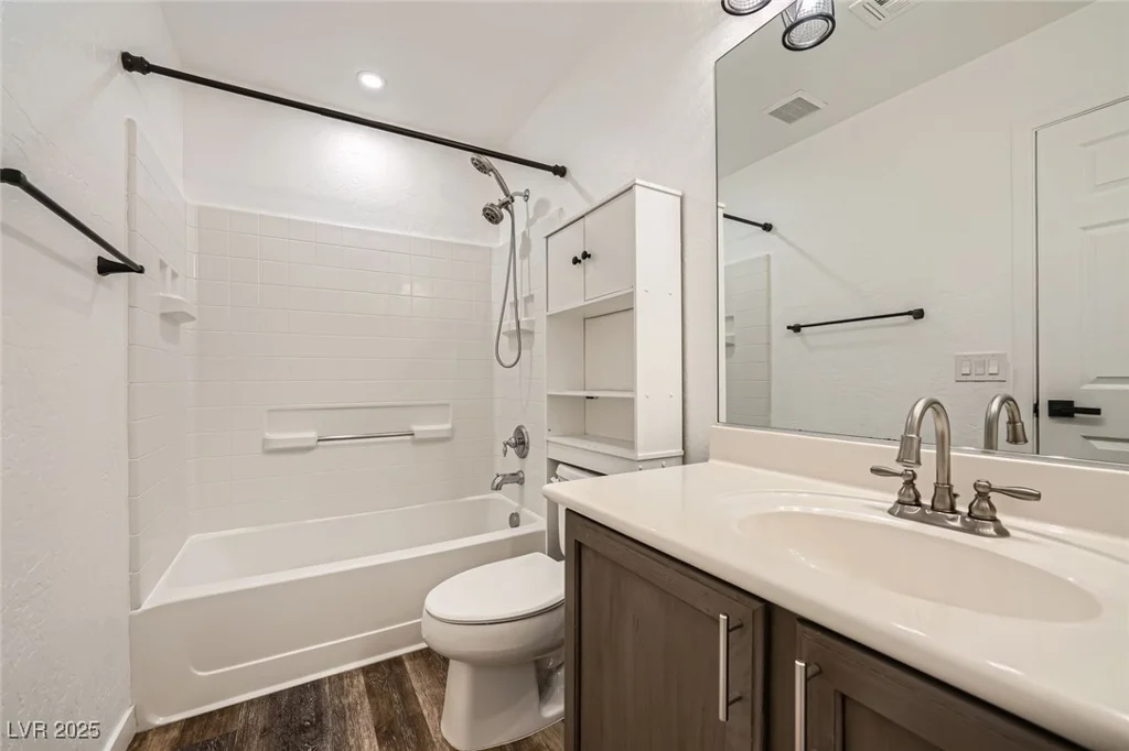 11913 Alava, Las Vegas, NV 89138