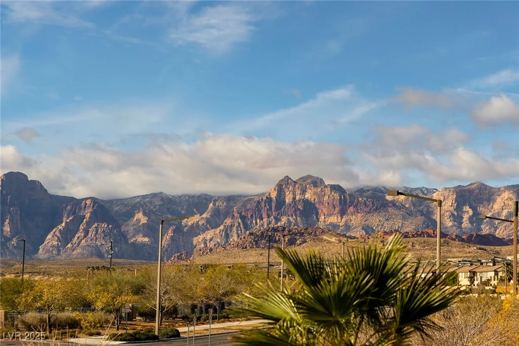 11913 Alava, Las Vegas, NV 89138