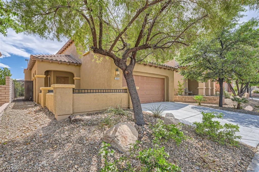 11913 Alava, Las Vegas, NV 89138