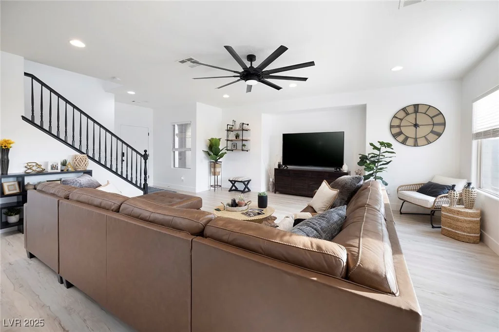 11913 Alava, Las Vegas, NV 89138