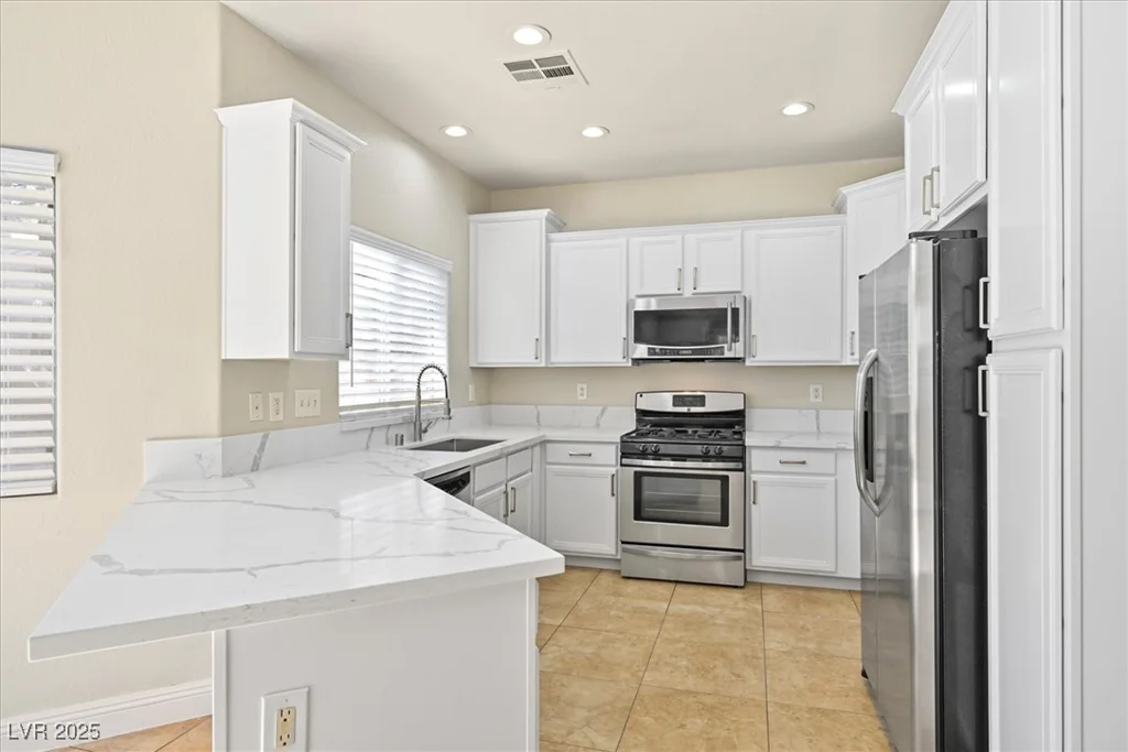 10963 Saint Rafael, Las Vegas, NV 89141