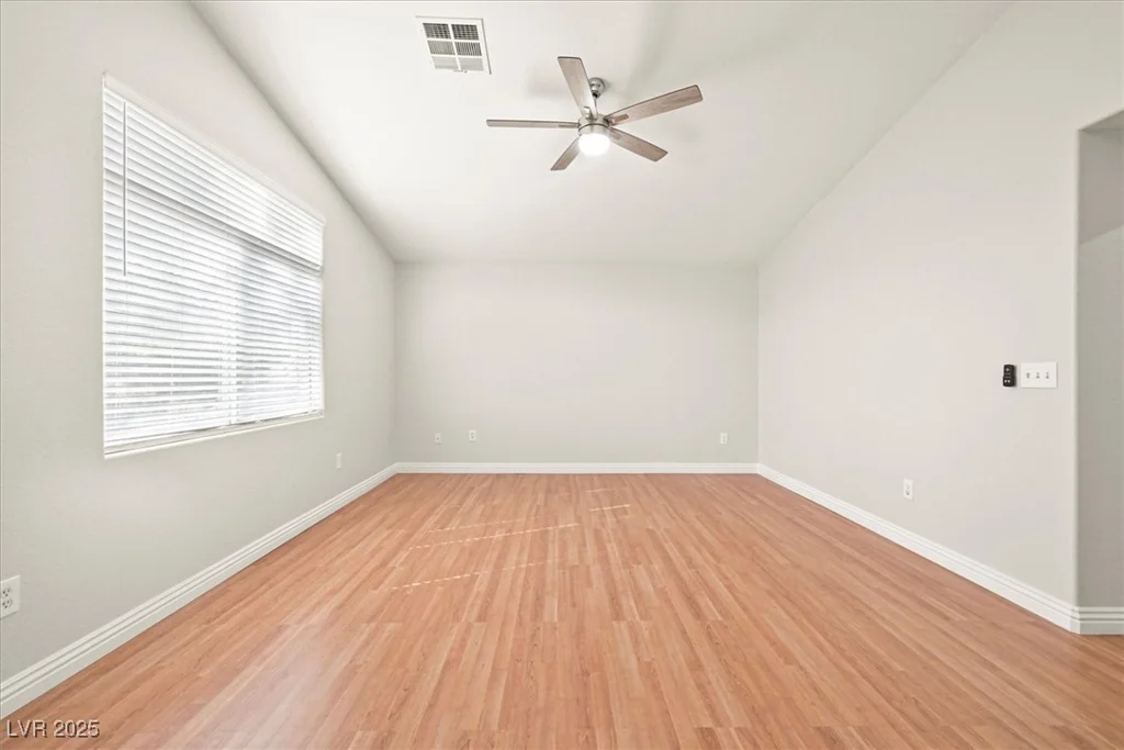 10963 Saint Rafael, Las Vegas, NV 89141