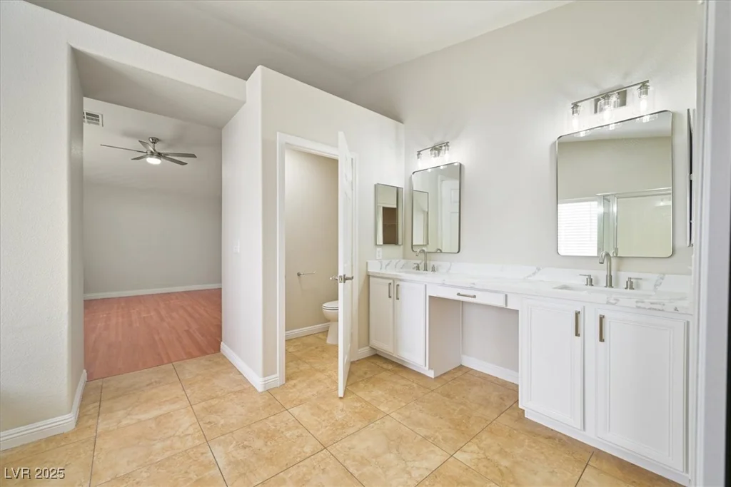 10963 Saint Rafael, Las Vegas, NV 89141