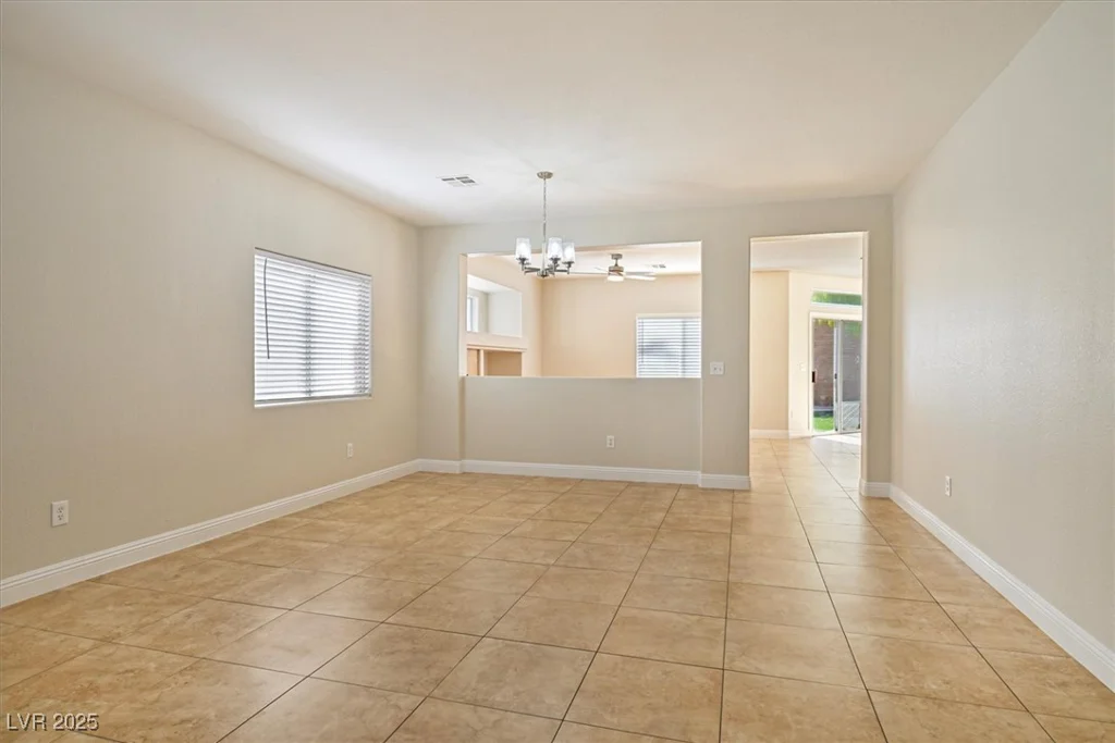 10963 Saint Rafael, Las Vegas, NV 89141