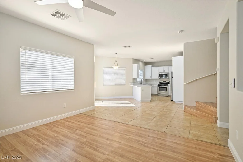 10963 Saint Rafael, Las Vegas, NV 89141
