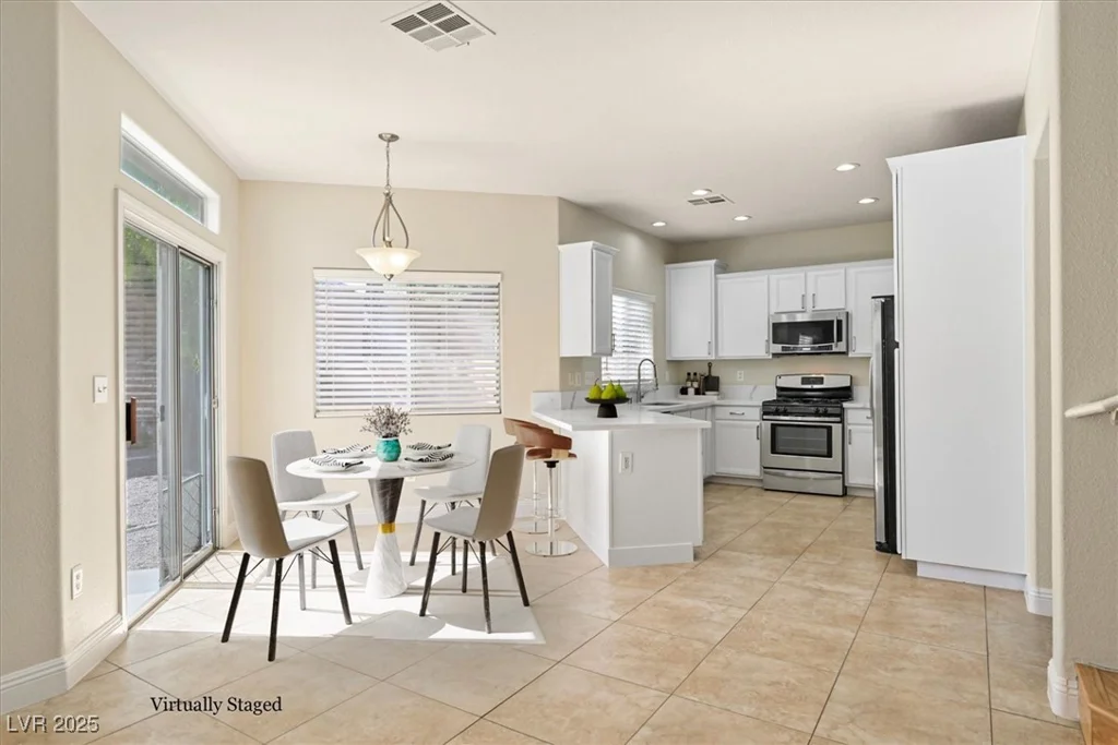 10963 Saint Rafael, Las Vegas, NV 89141