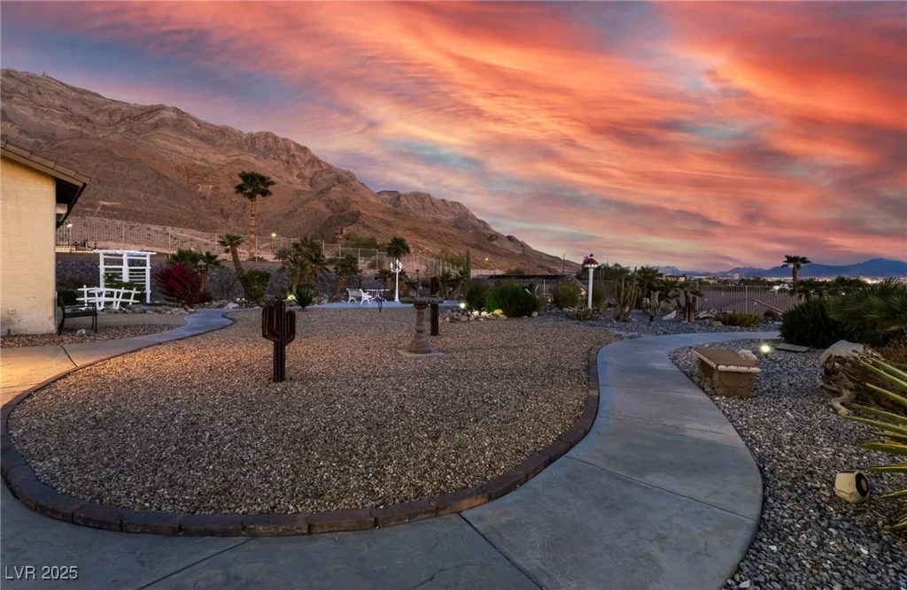 7079 Mountridge, Las Vegas, NV 89110