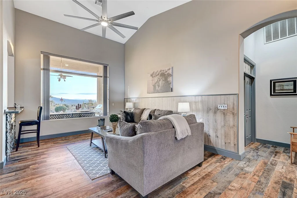 7079 Mountridge, Las Vegas, NV 89110