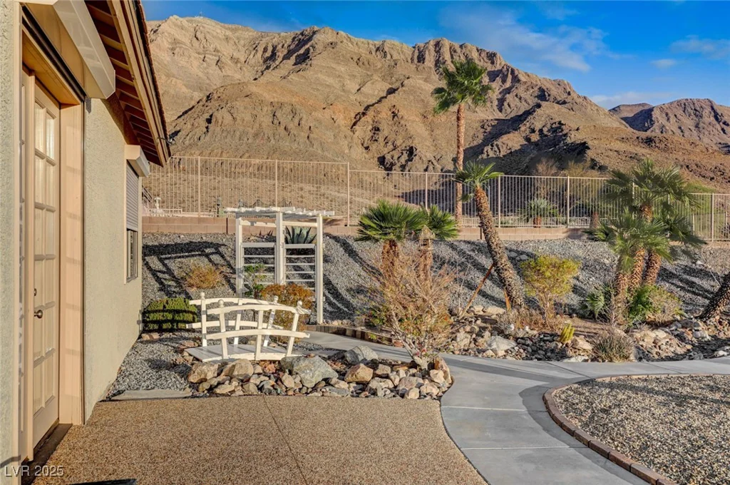 7079 Mountridge, Las Vegas, NV 89110