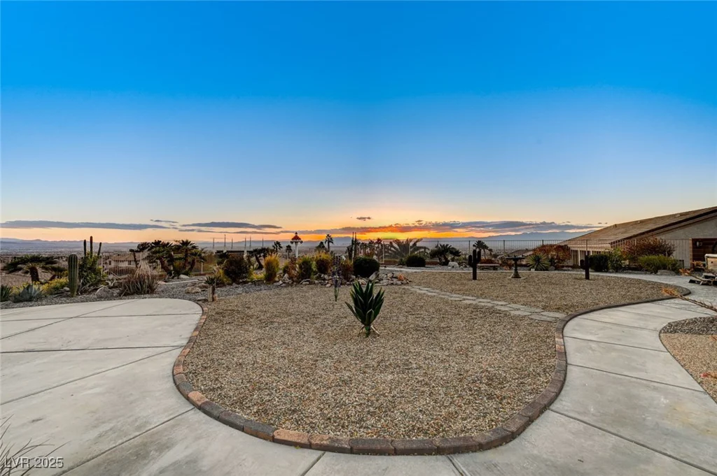 7079 Mountridge, Las Vegas, NV 89110