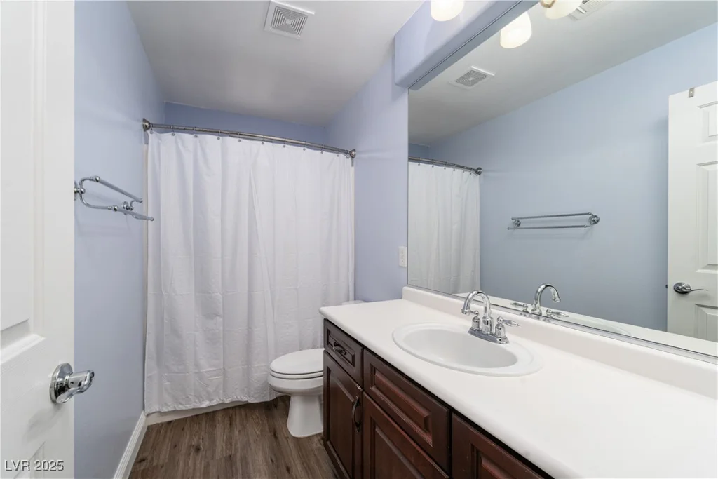 7743 Tree Lane Peak, Las Vegas, NV 89166