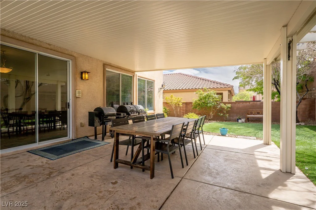 7743 Tree Lane Peak, Las Vegas, NV 89166