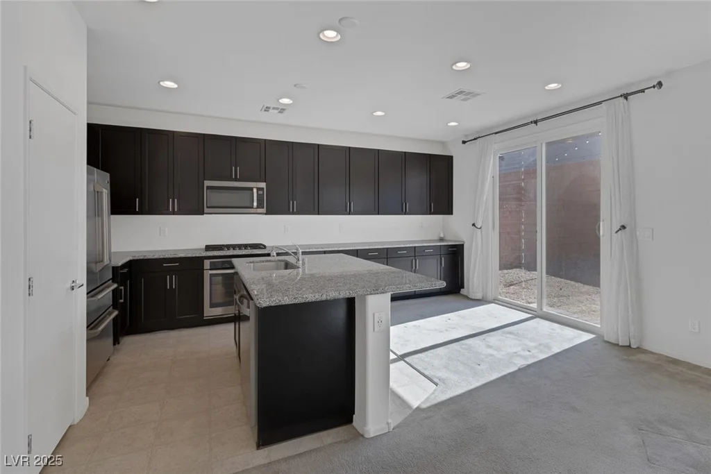 5589 Pico Ferrera, Las Vegas, NV 89113