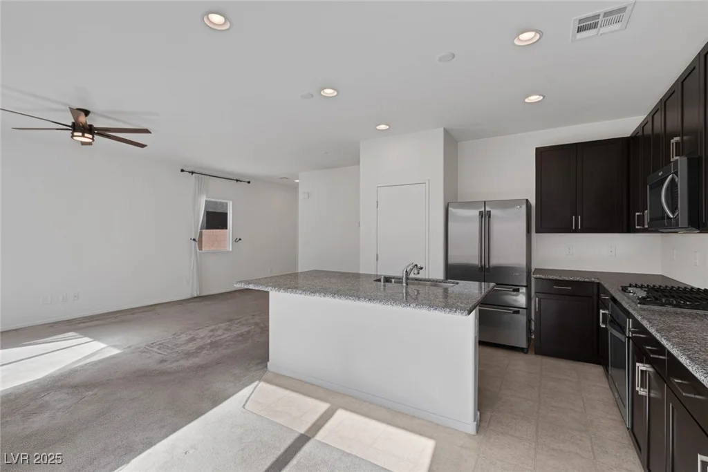 5589 Pico Ferrera, Las Vegas, NV 89113