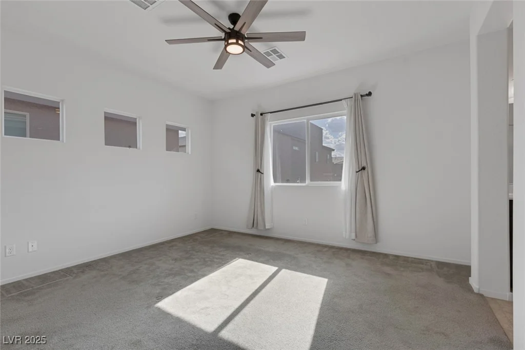 5589 Pico Ferrera, Las Vegas, NV 89113