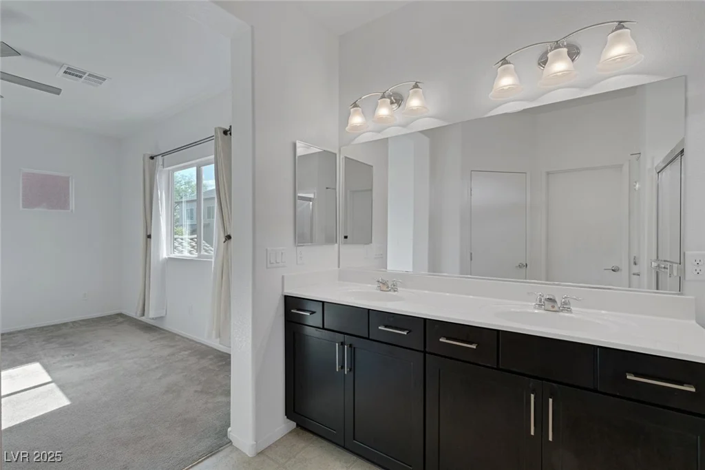 5589 Pico Ferrera, Las Vegas, NV 89113