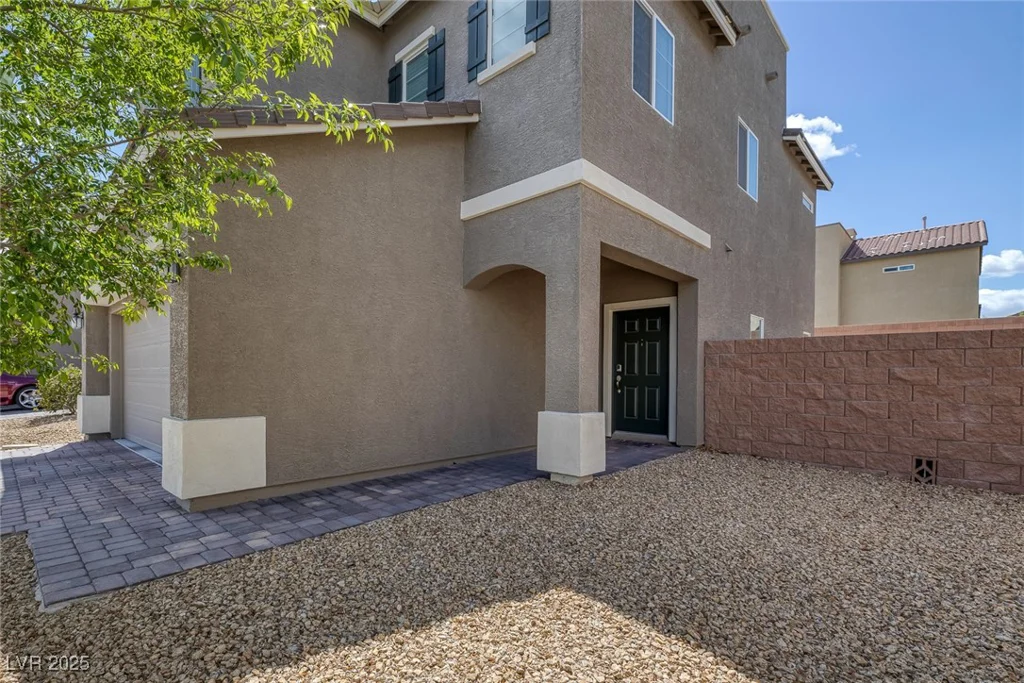 5589 Pico Ferrera, Las Vegas, NV 89113