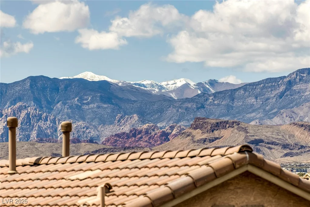 5589 Pico Ferrera, Las Vegas, NV 89113