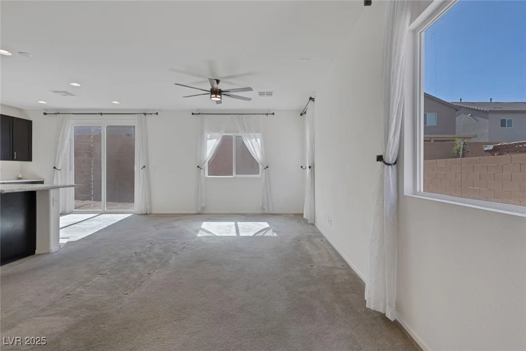 5589 Pico Ferrera, Las Vegas, NV 89113