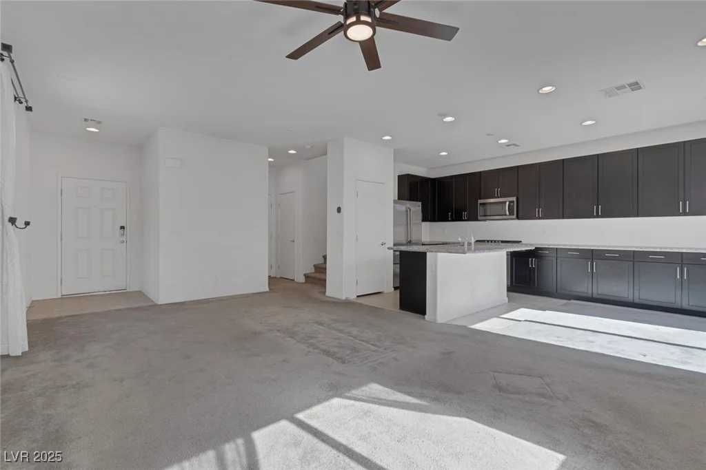 5589 Pico Ferrera, Las Vegas, NV 89113