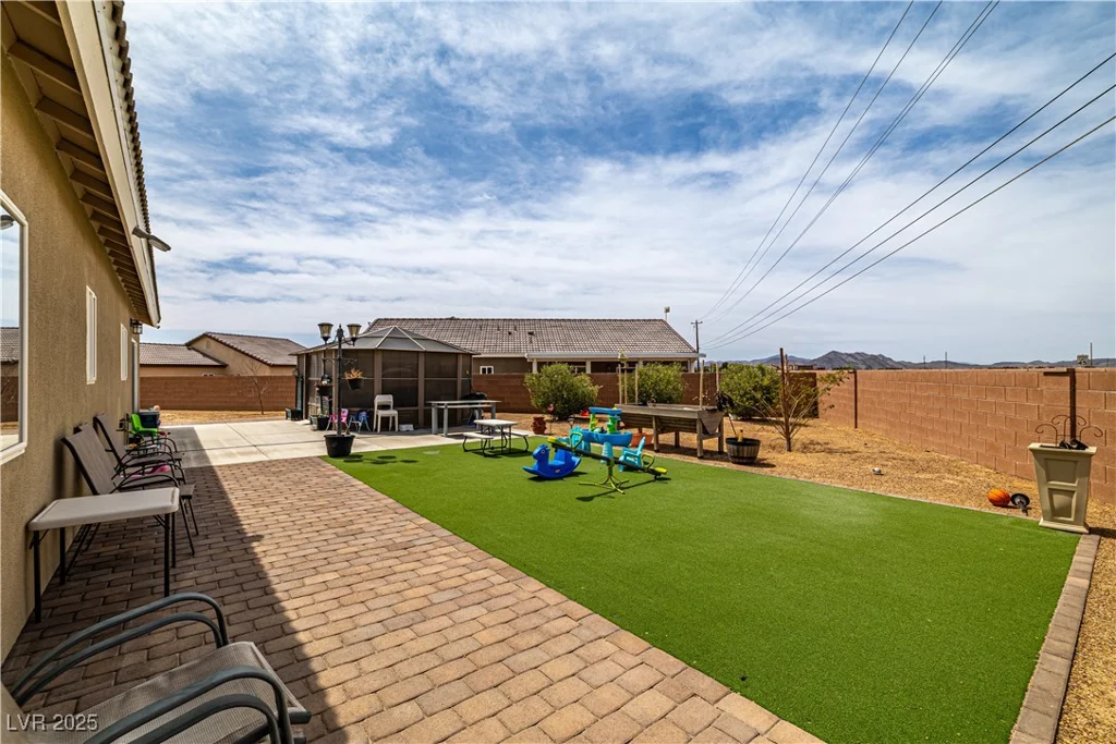 10 Magnolia, Pahrump, NV 89048