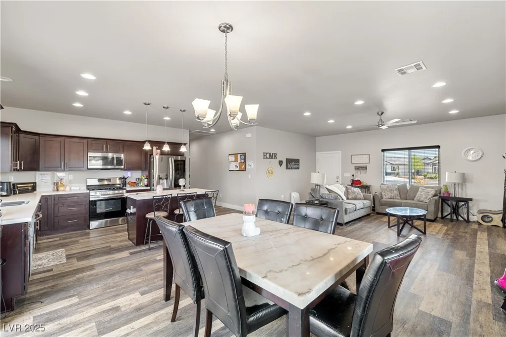 10 Magnolia, Pahrump, NV 89048