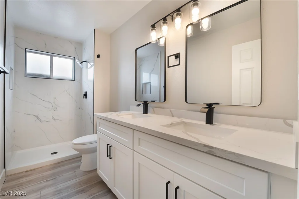 5771 Auckland, Las Vegas, NV 89110