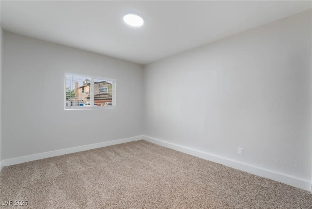 5771 Auckland, Las Vegas, NV 89110