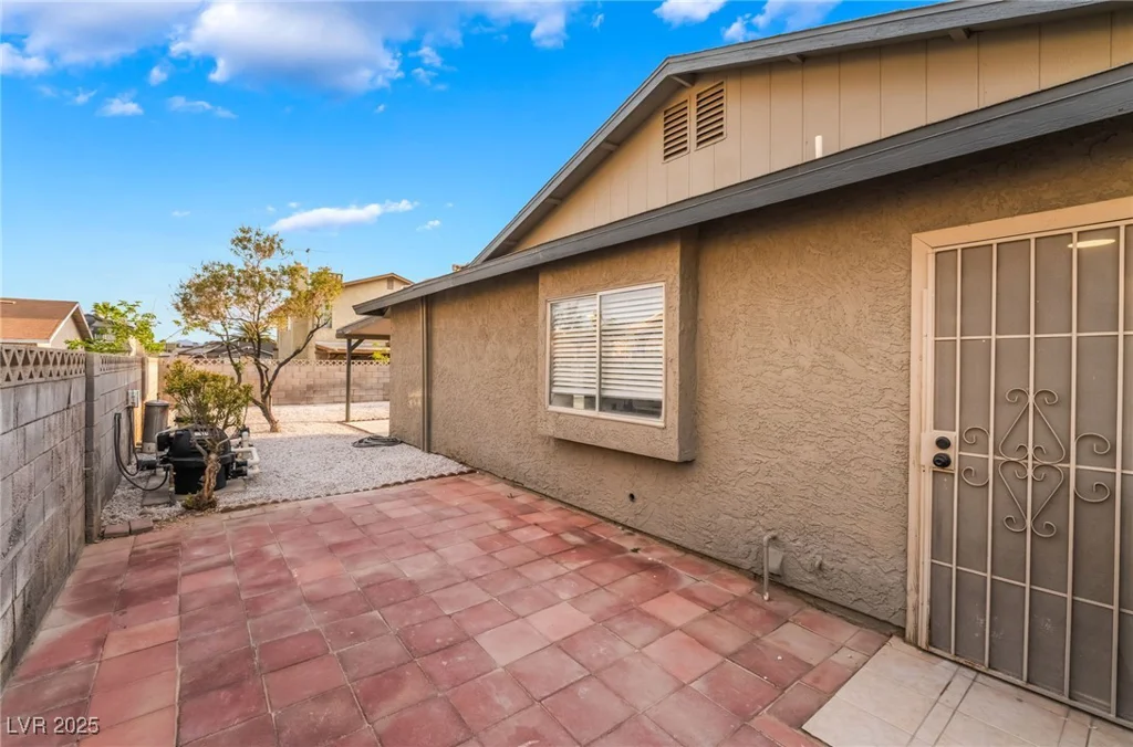 5771 Auckland, Las Vegas, NV 89110
