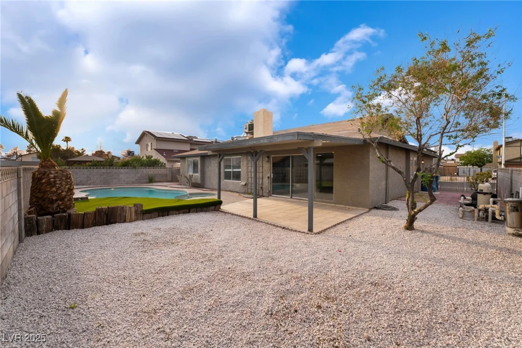 5771 Auckland, Las Vegas, NV 89110