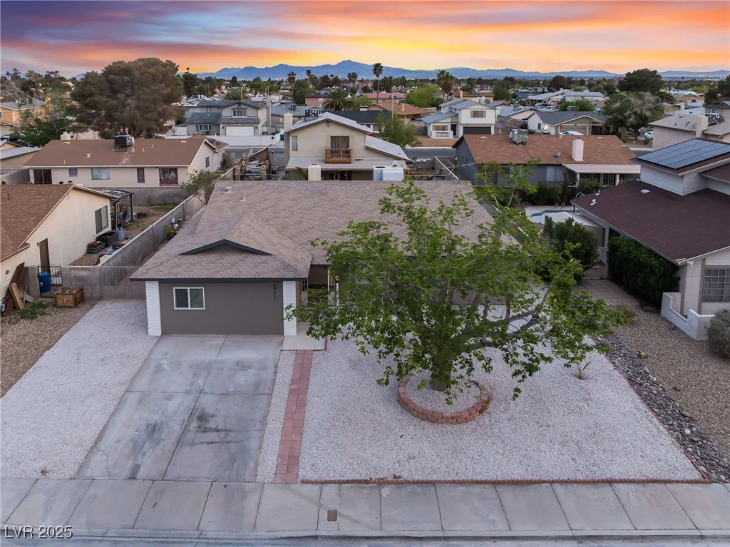 5771 Auckland, Las Vegas, NV 89110
