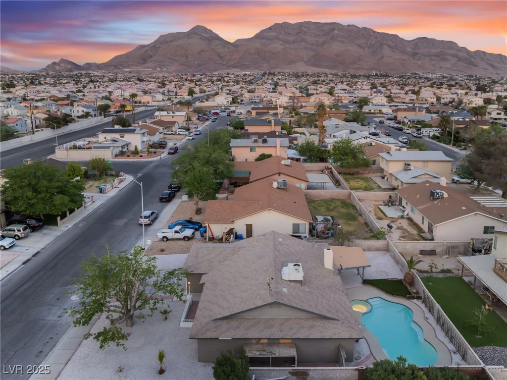5771 Auckland, Las Vegas, NV 89110