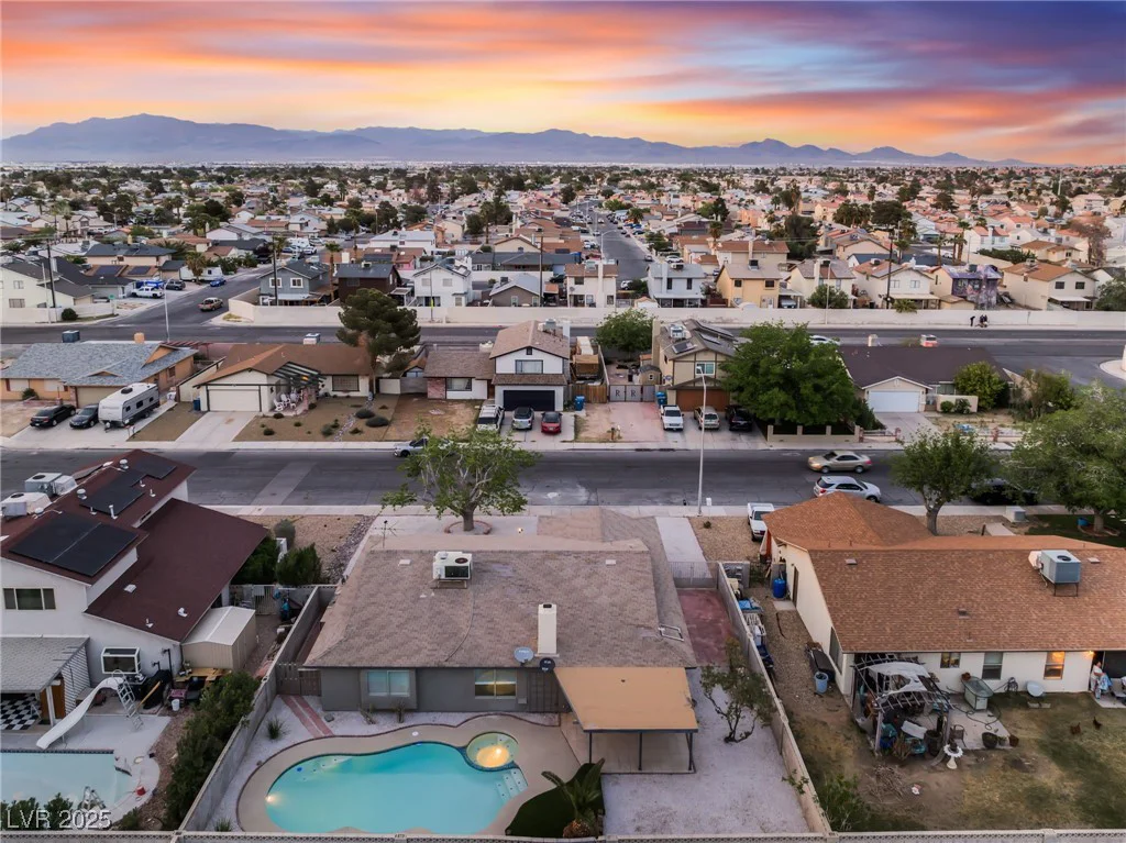 5771 Auckland, Las Vegas, NV 89110