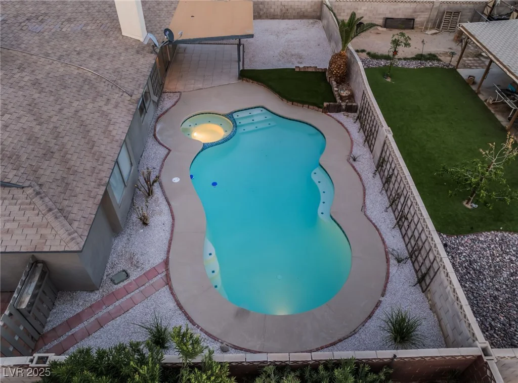 5771 Auckland, Las Vegas, NV 89110