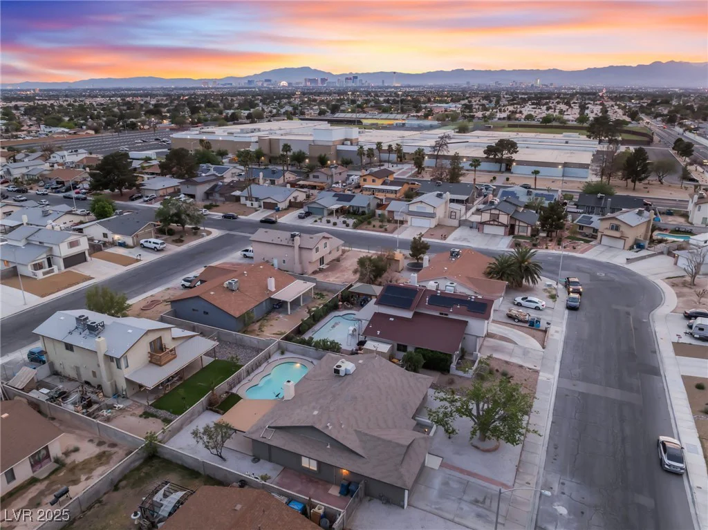 5771 Auckland, Las Vegas, NV 89110