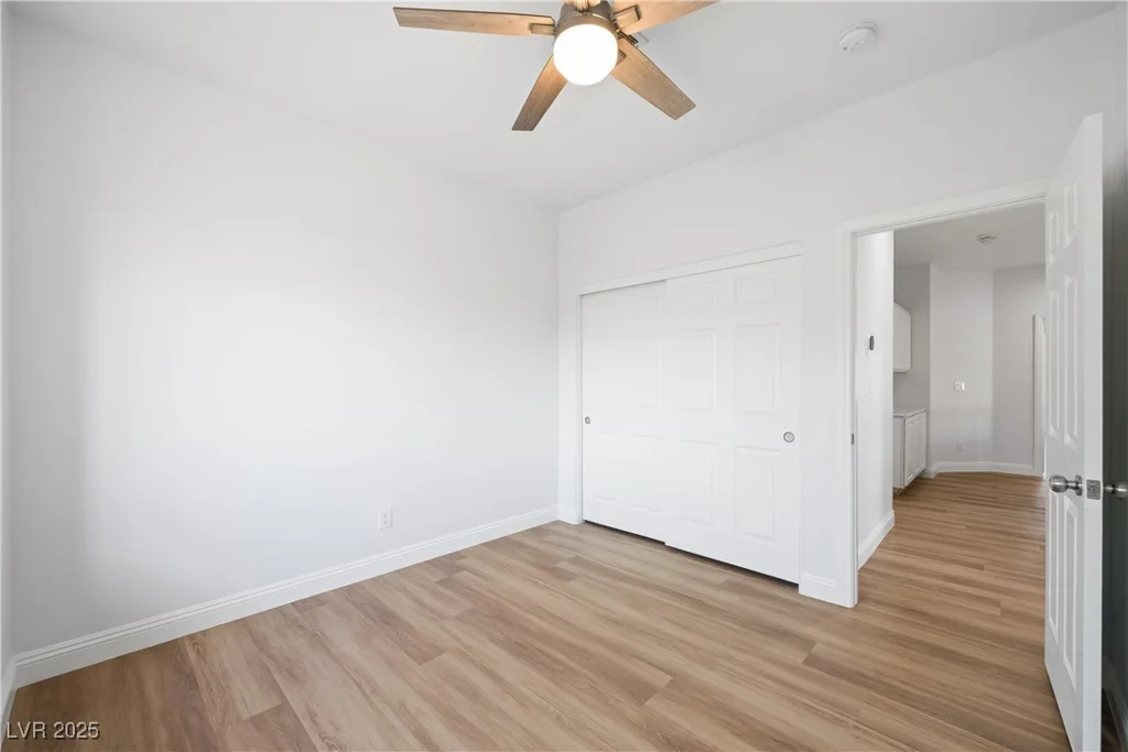 8500 Gold Flash, Las Vegas, NV 89129