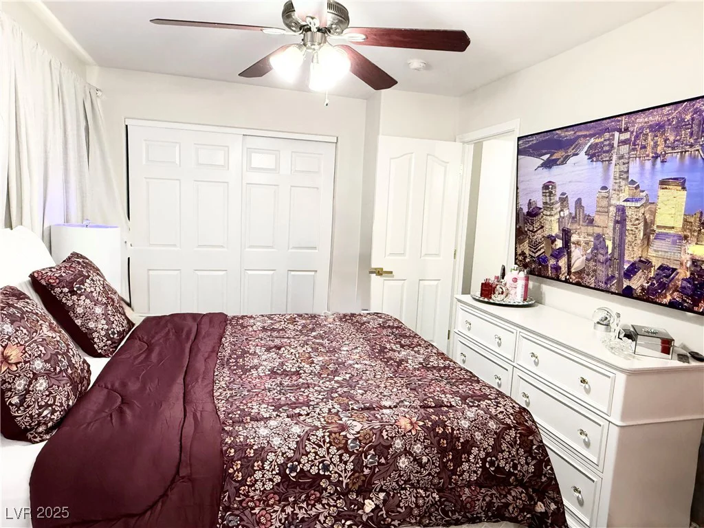 8884 Dove Cove, Las Vegas, NV 89129