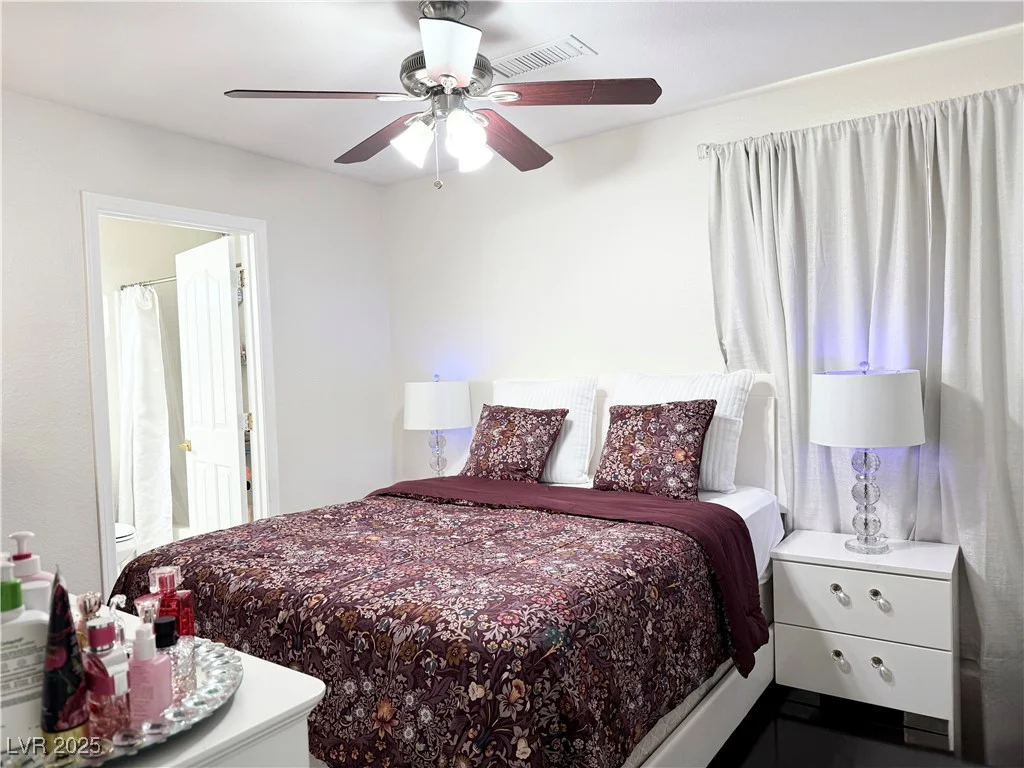 8884 Dove Cove, Las Vegas, NV 89129