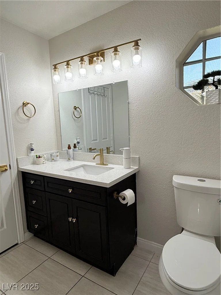 8884 Dove Cove, Las Vegas, NV 89129