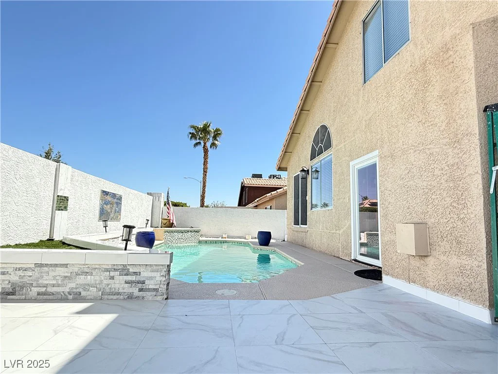8884 Dove Cove, Las Vegas, NV 89129