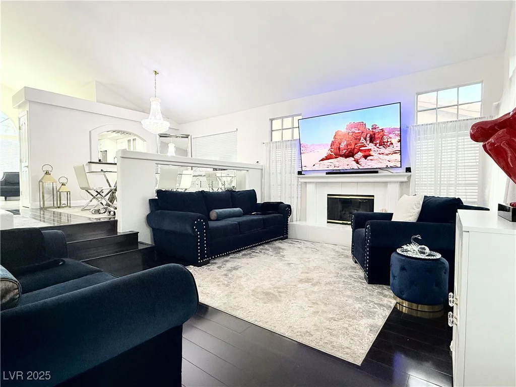 8884 Dove Cove, Las Vegas, NV 89129