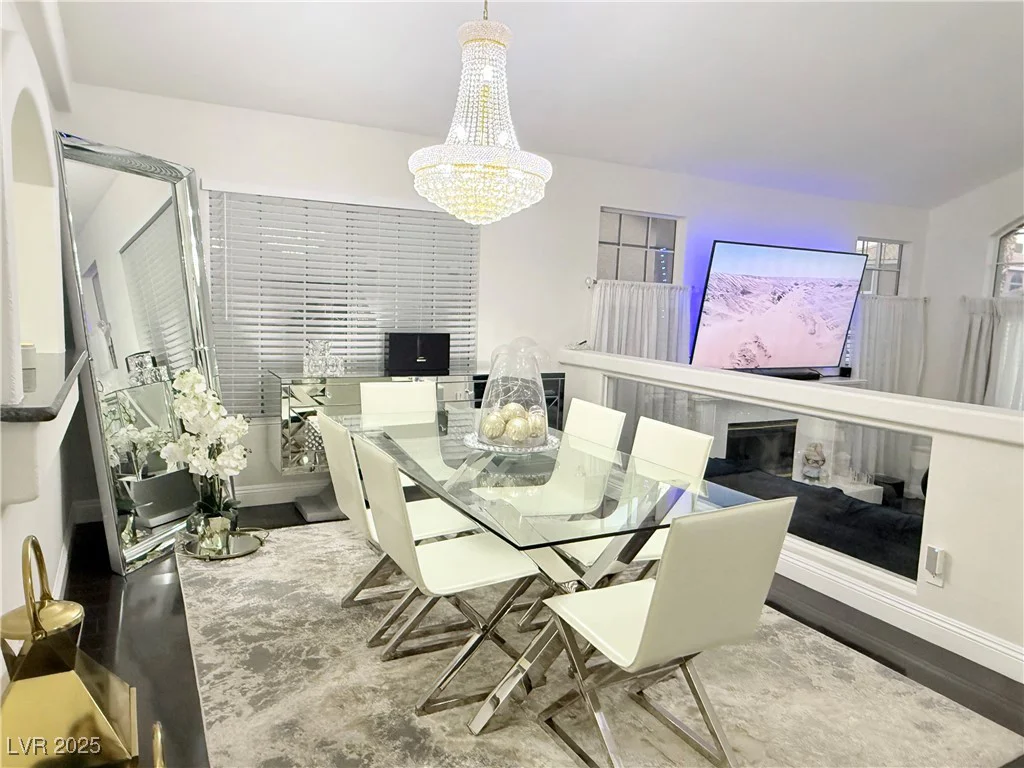8884 Dove Cove, Las Vegas, NV 89129