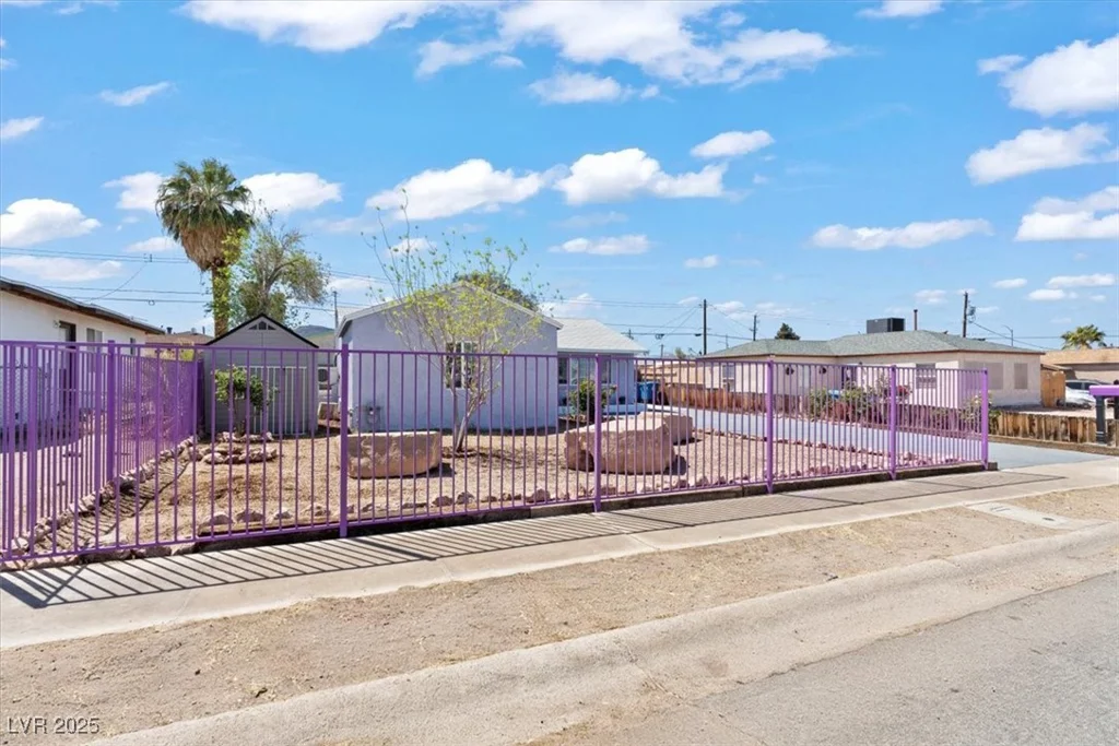 472 Federal, Henderson, NV 89015