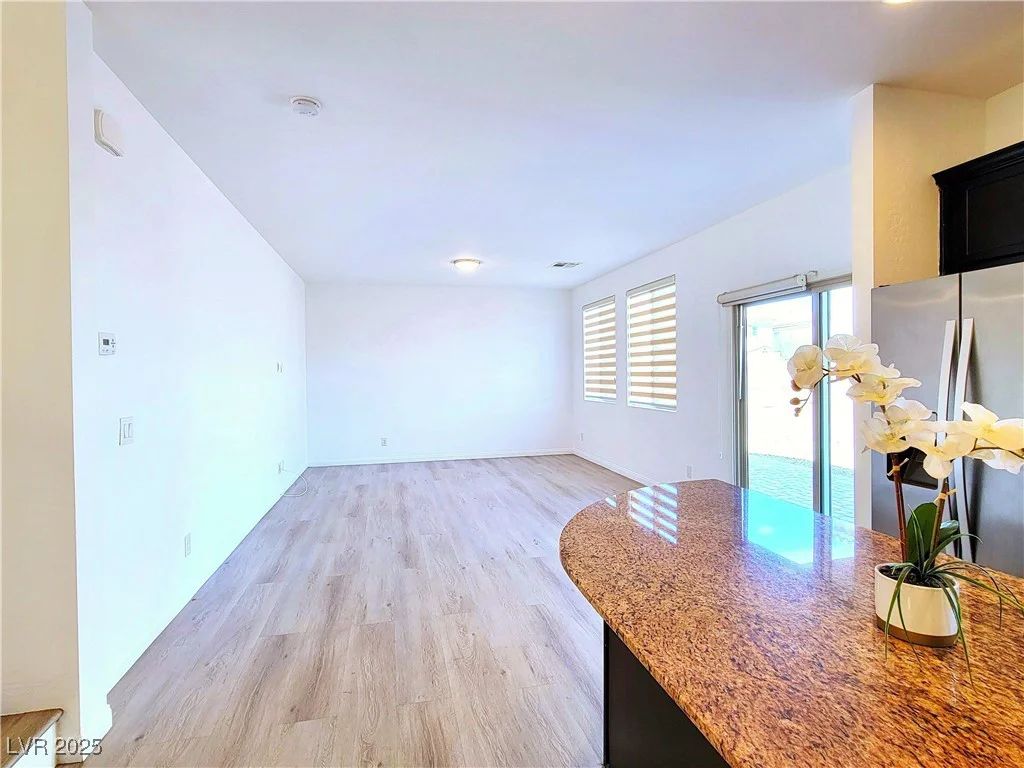 8904 Sleepy Panda, Las Vegas, NV 89148