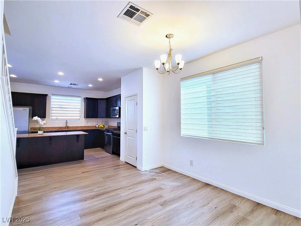 8904 Sleepy Panda, Las Vegas, NV 89148