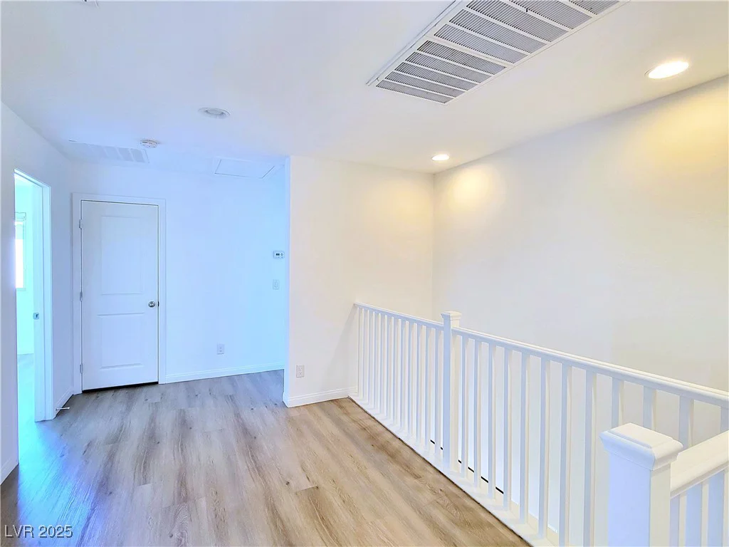 8904 Sleepy Panda, Las Vegas, NV 89148