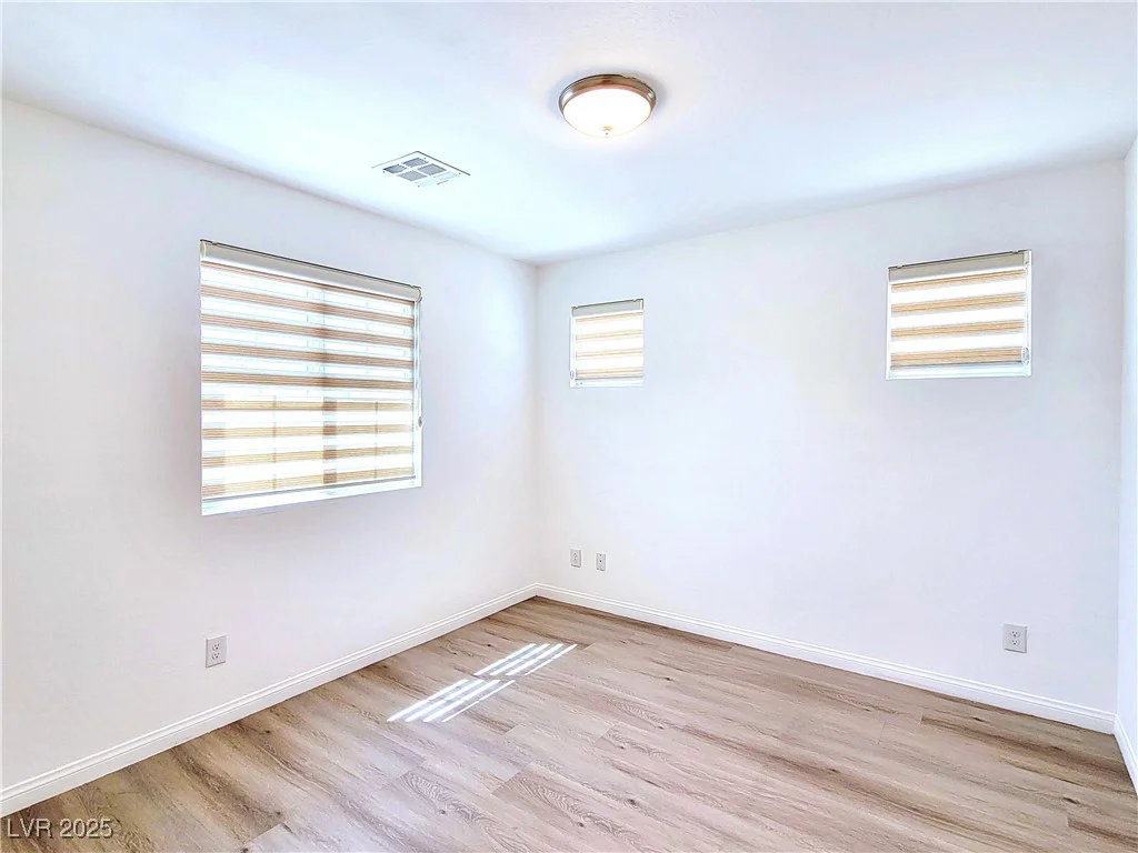 8904 Sleepy Panda, Las Vegas, NV 89148